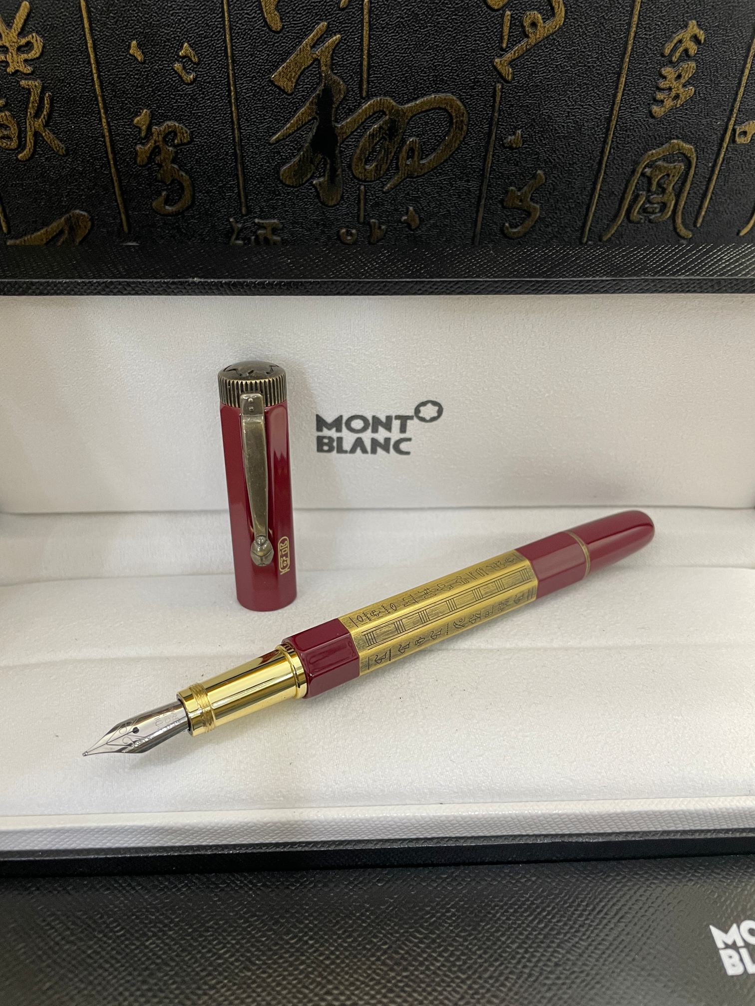Replica Montblanc Heritage Egyptomania Fountian Gold